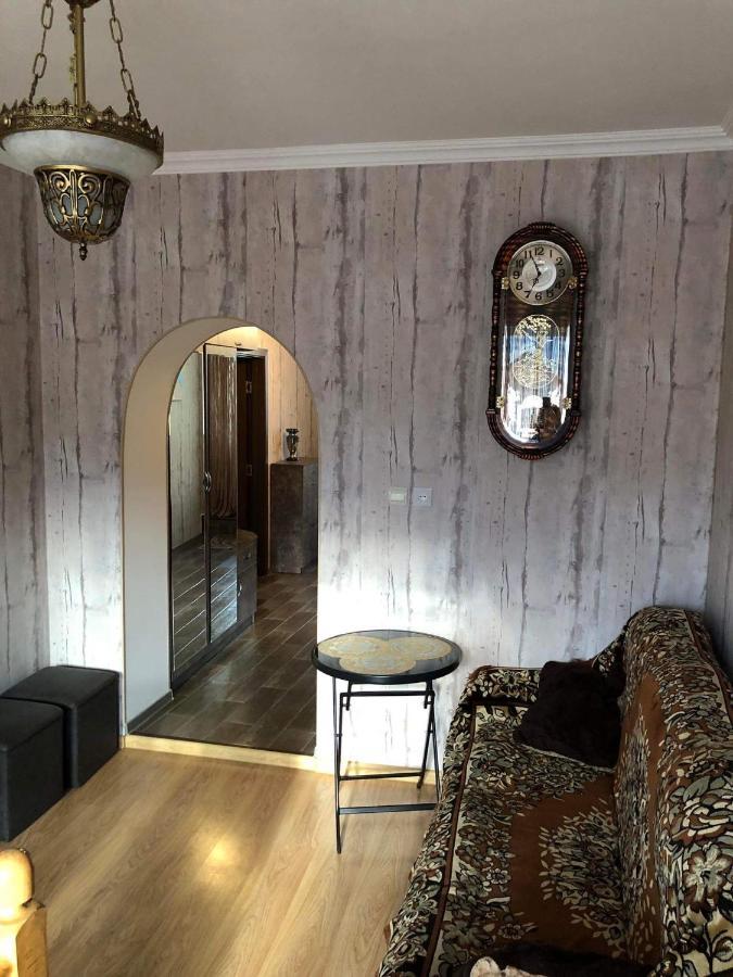 Mikheil Pitskhelauri Guest House Kazbegi Ngoại thất bức ảnh